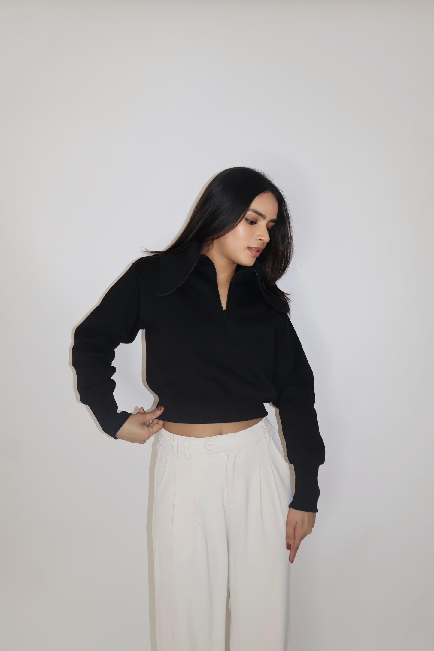 CROPPED ZIPPER (Onyx)