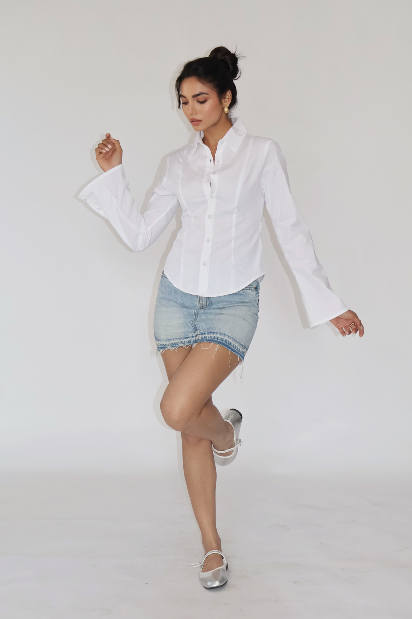 MOON Fitted Shirt – Dove