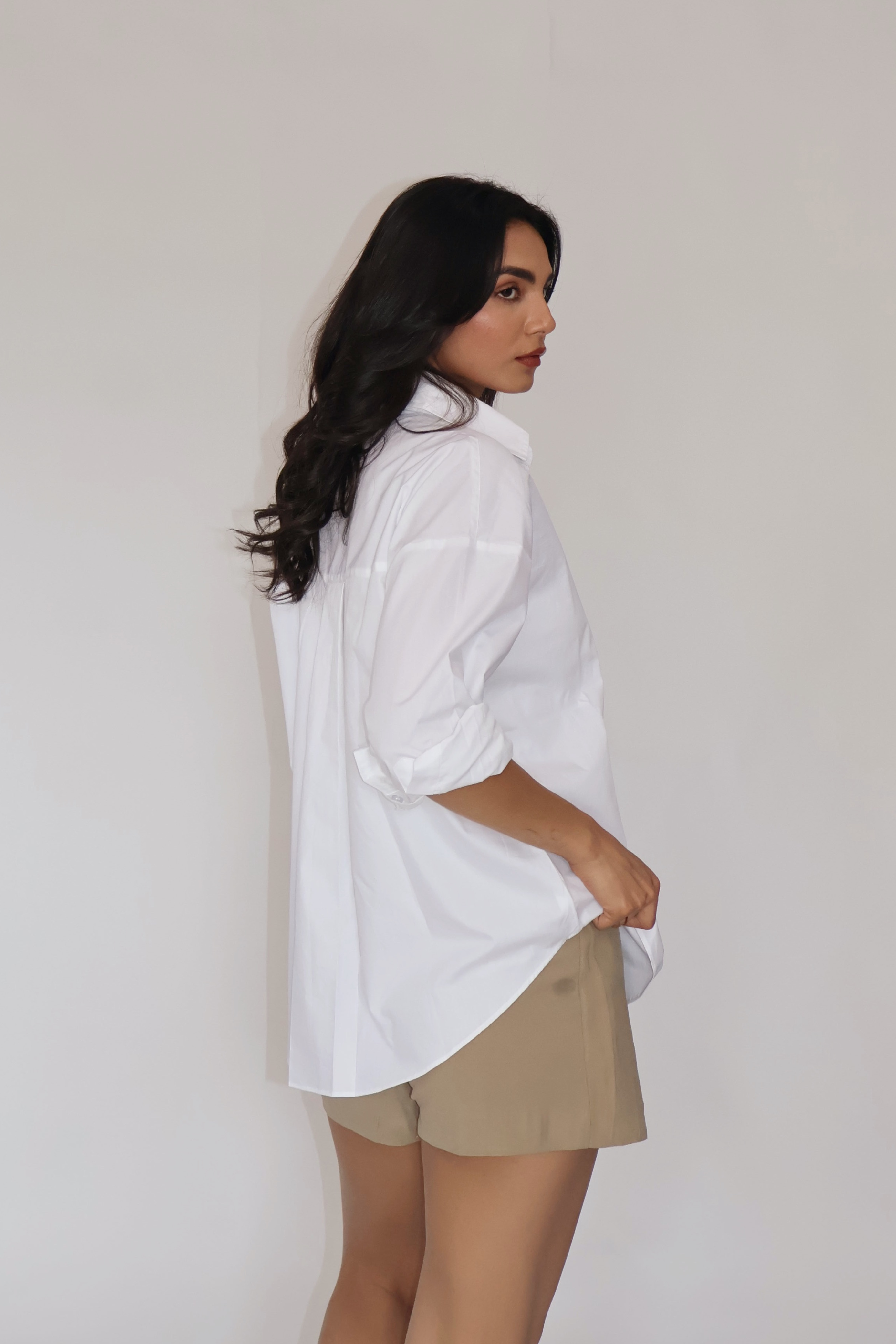 Dove Solid Oversized Shirt – BREEZE