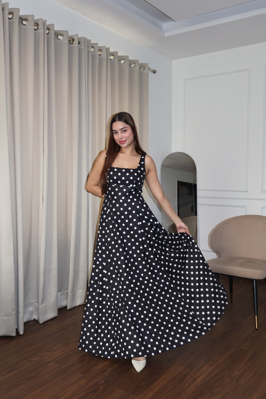 Navya in darla black