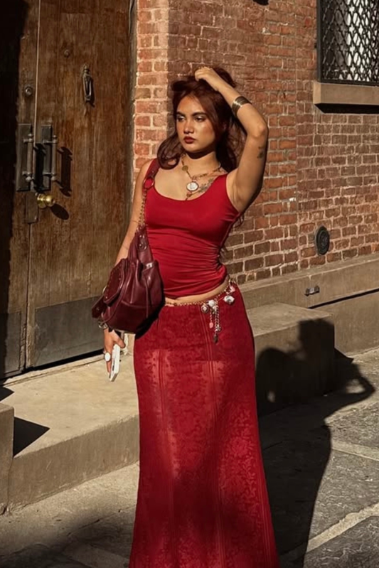 Reem in quill cherry