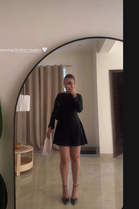 Shruti in Blair dress onyx