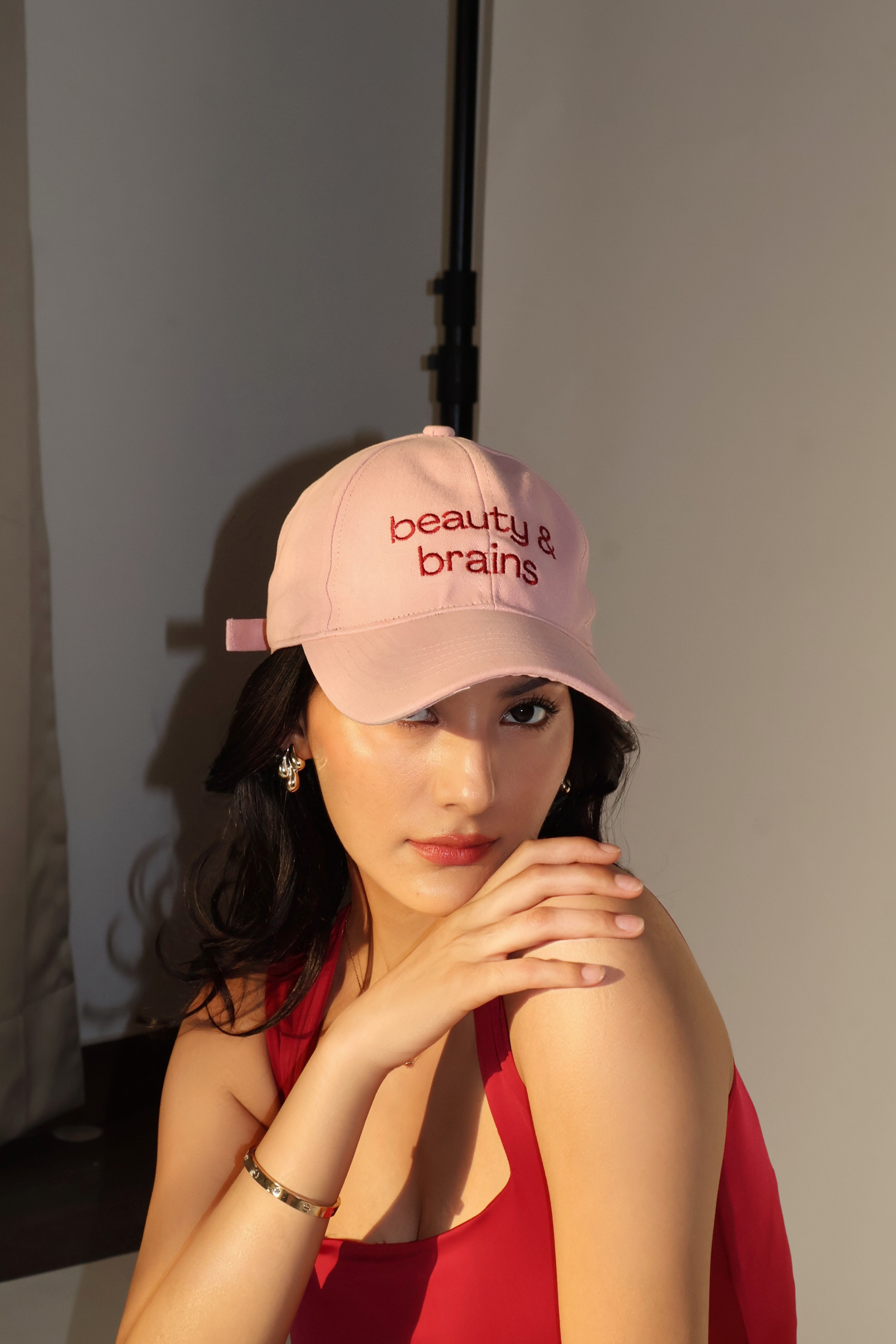 BEAUTY AND BRAINS CAP