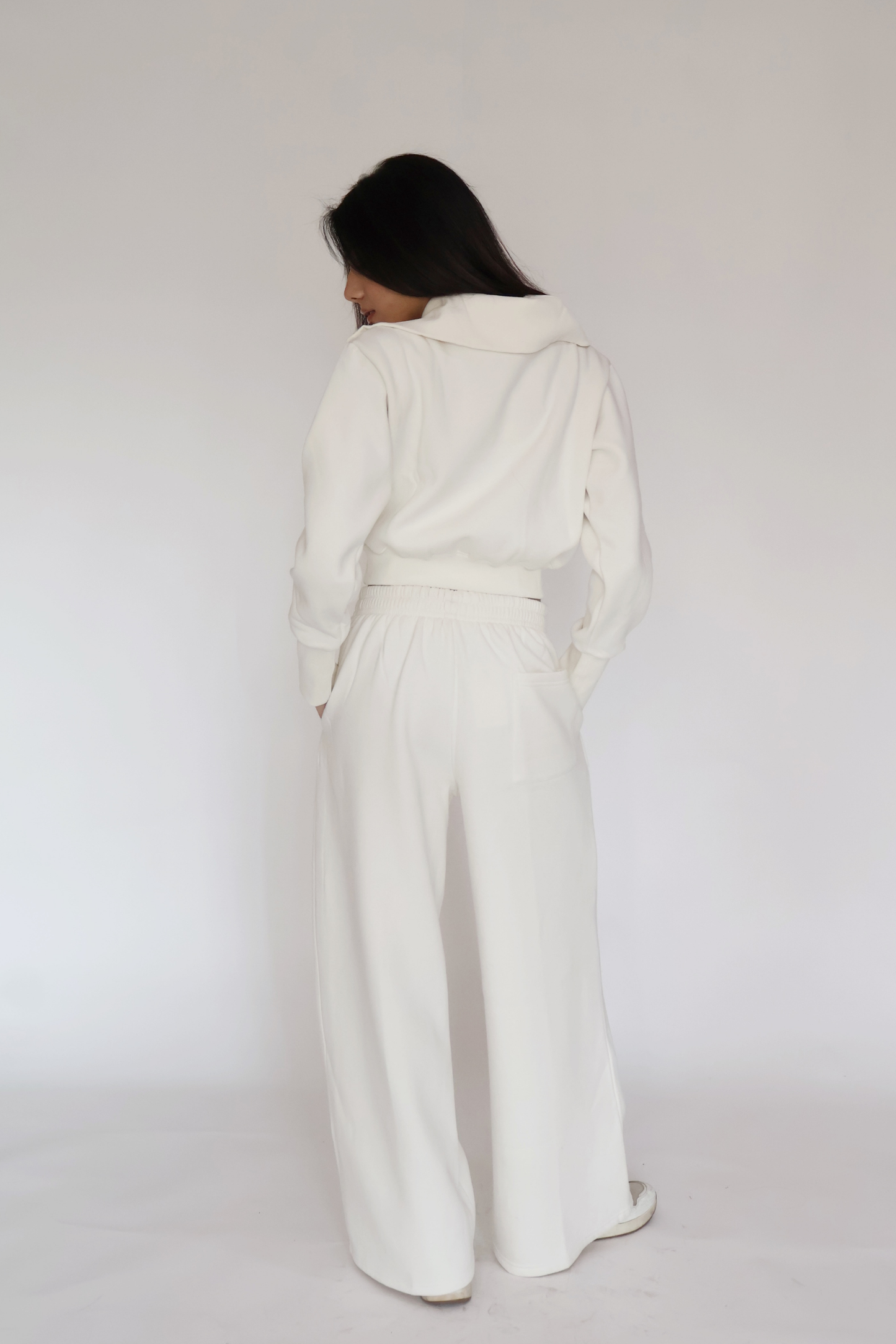 CROPPED ZIPPER CO-ORD SET - (White)