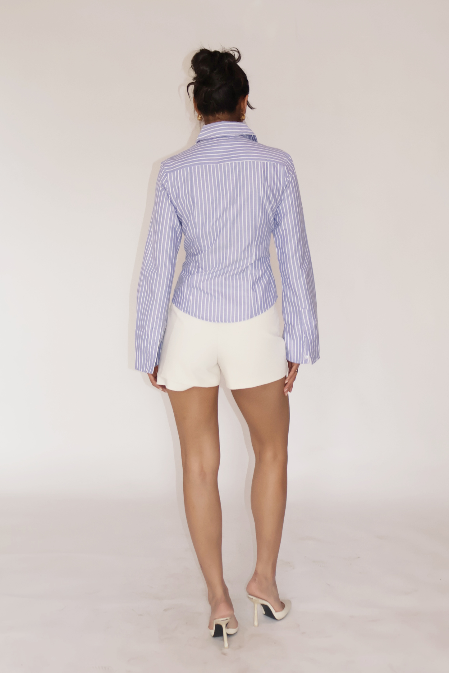 Alvika in Blue Striped Fitted Shirt – IRIS