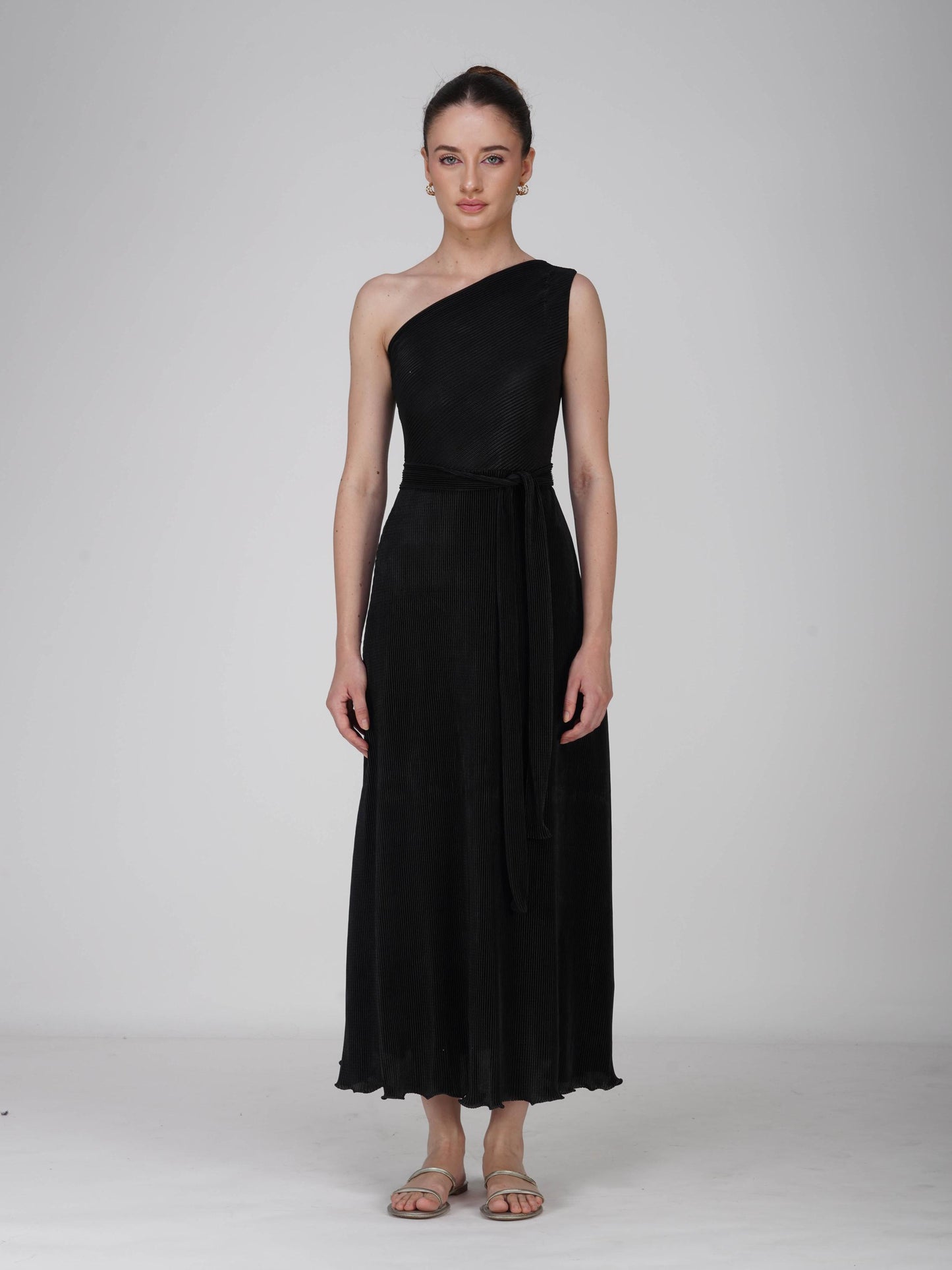 Black One-Shoulder Maxi Dress