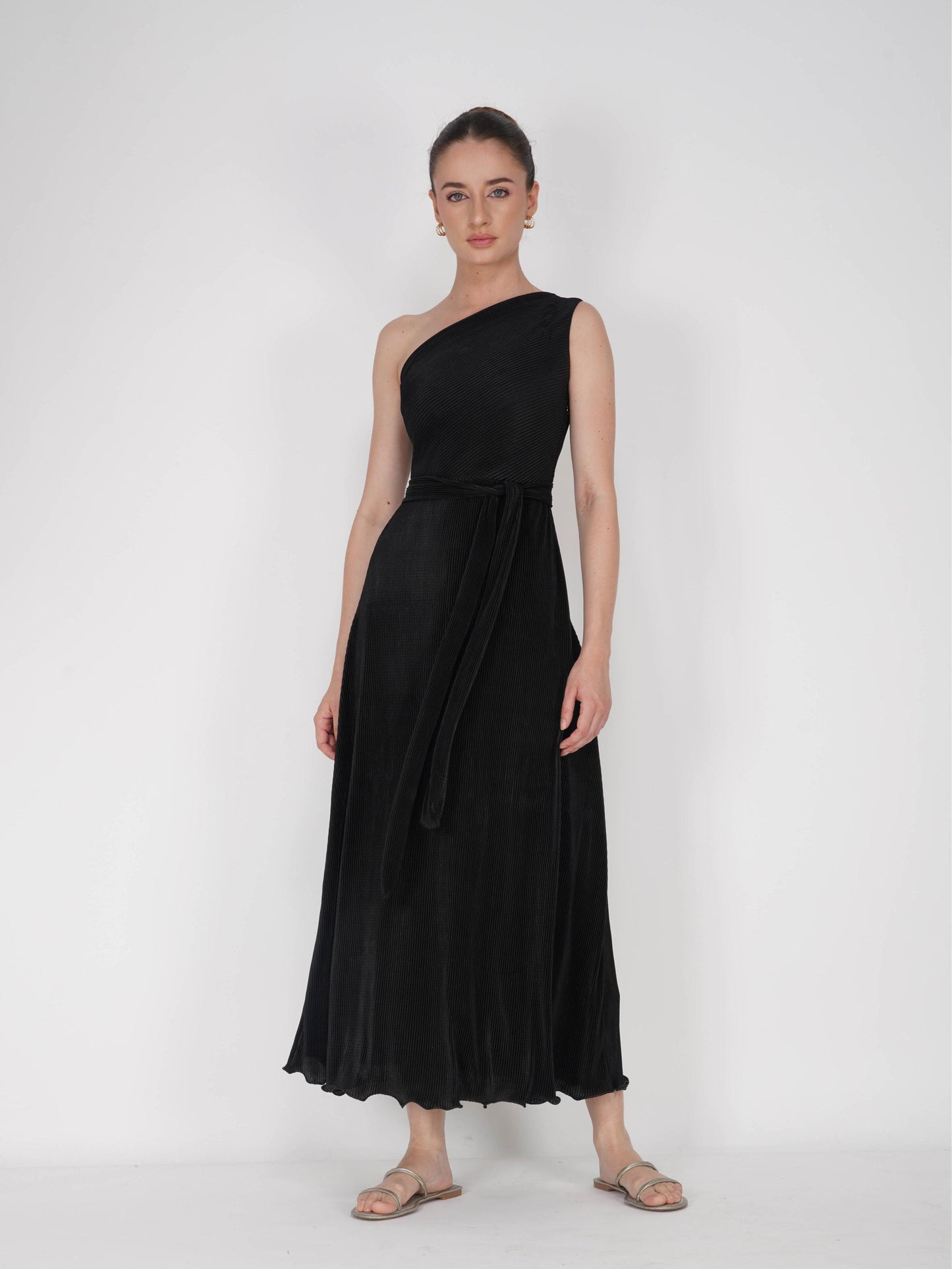 Black One-Shoulder Maxi Dress