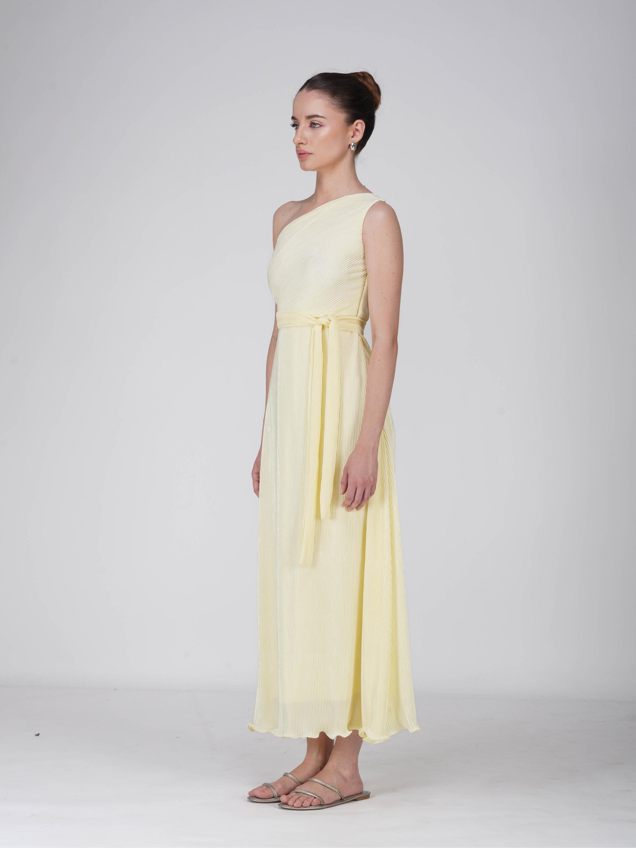 Tarini in sun dress butter