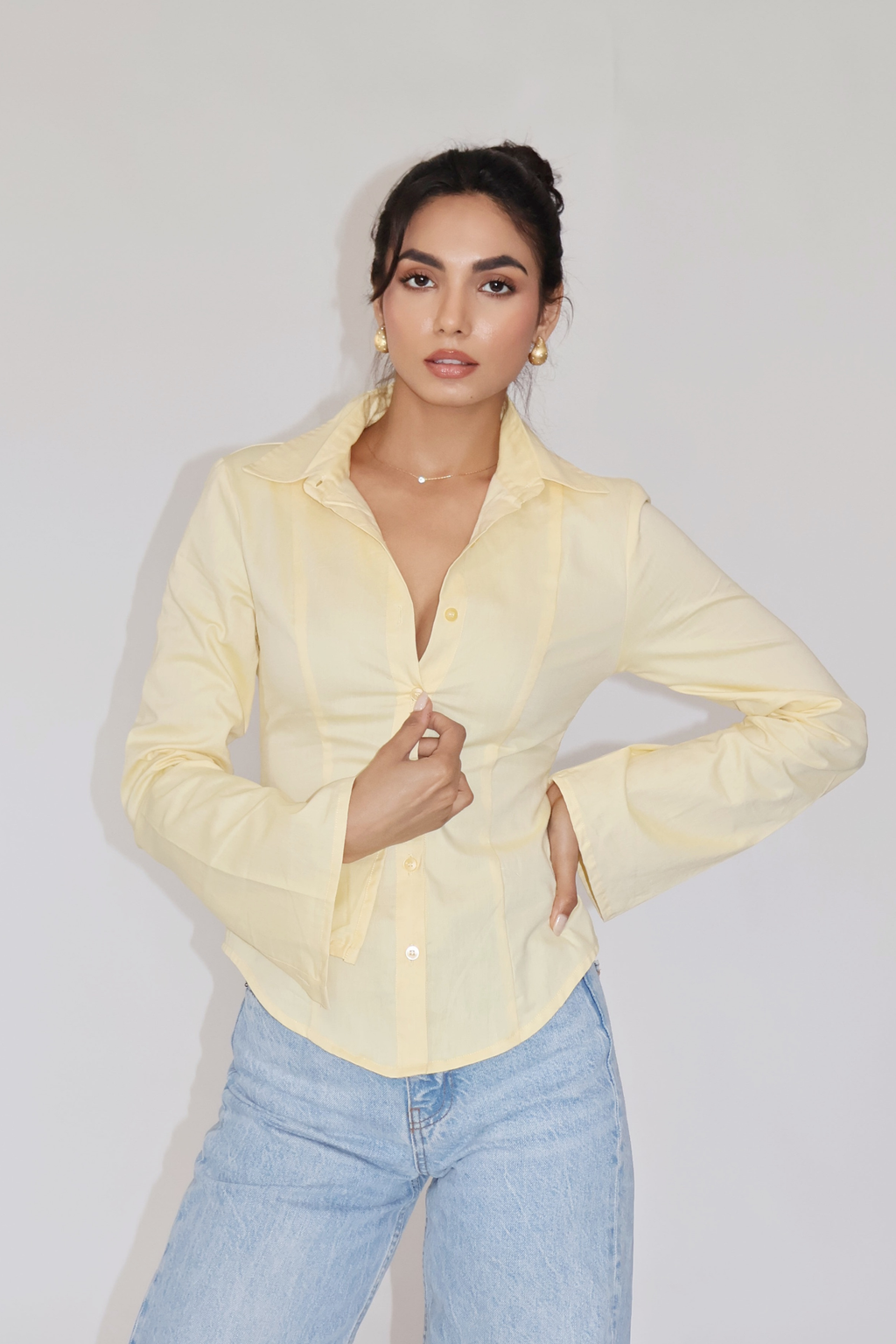 MOON Fitted Shirt – Butter