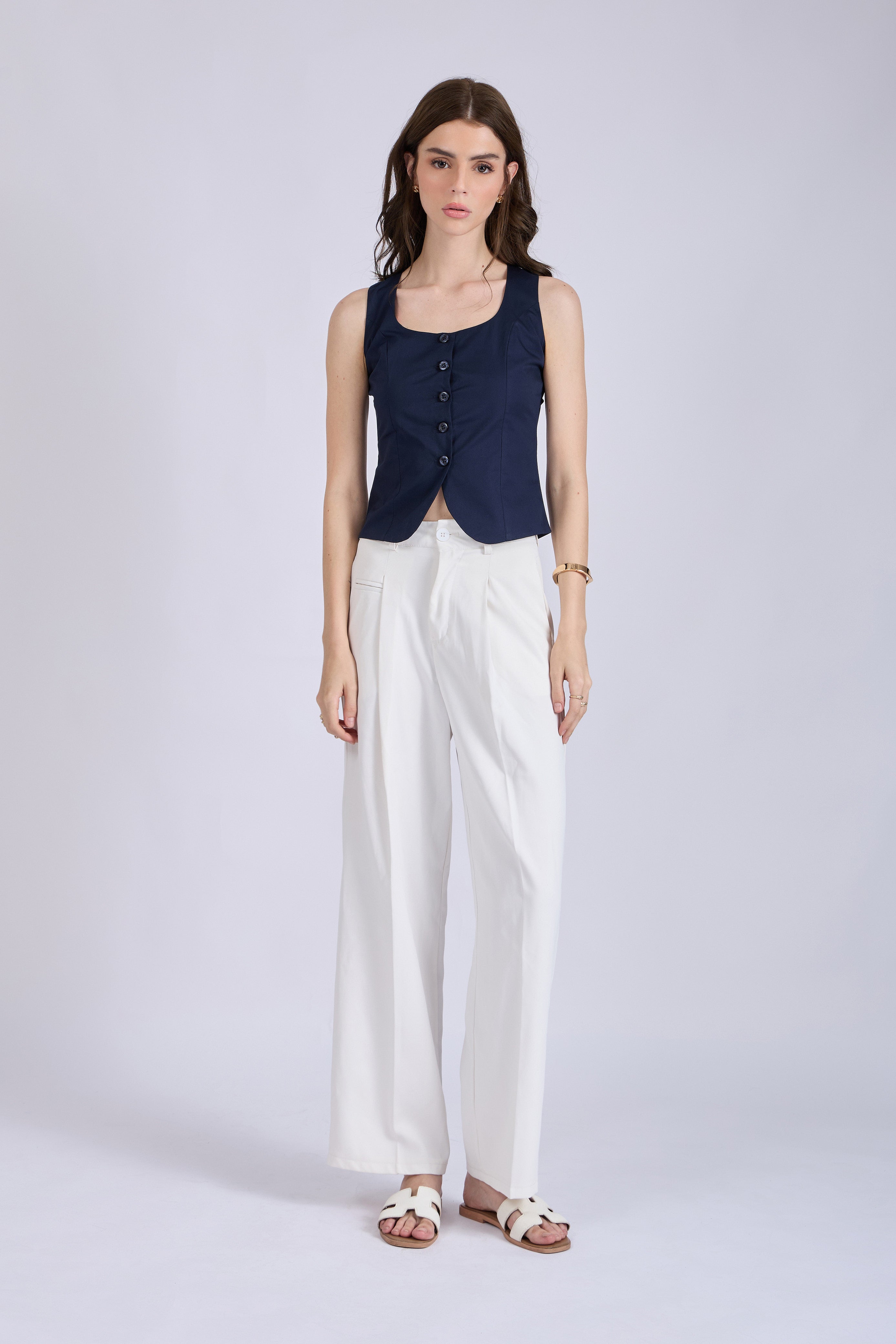 Yukta in aster waistcoat navy