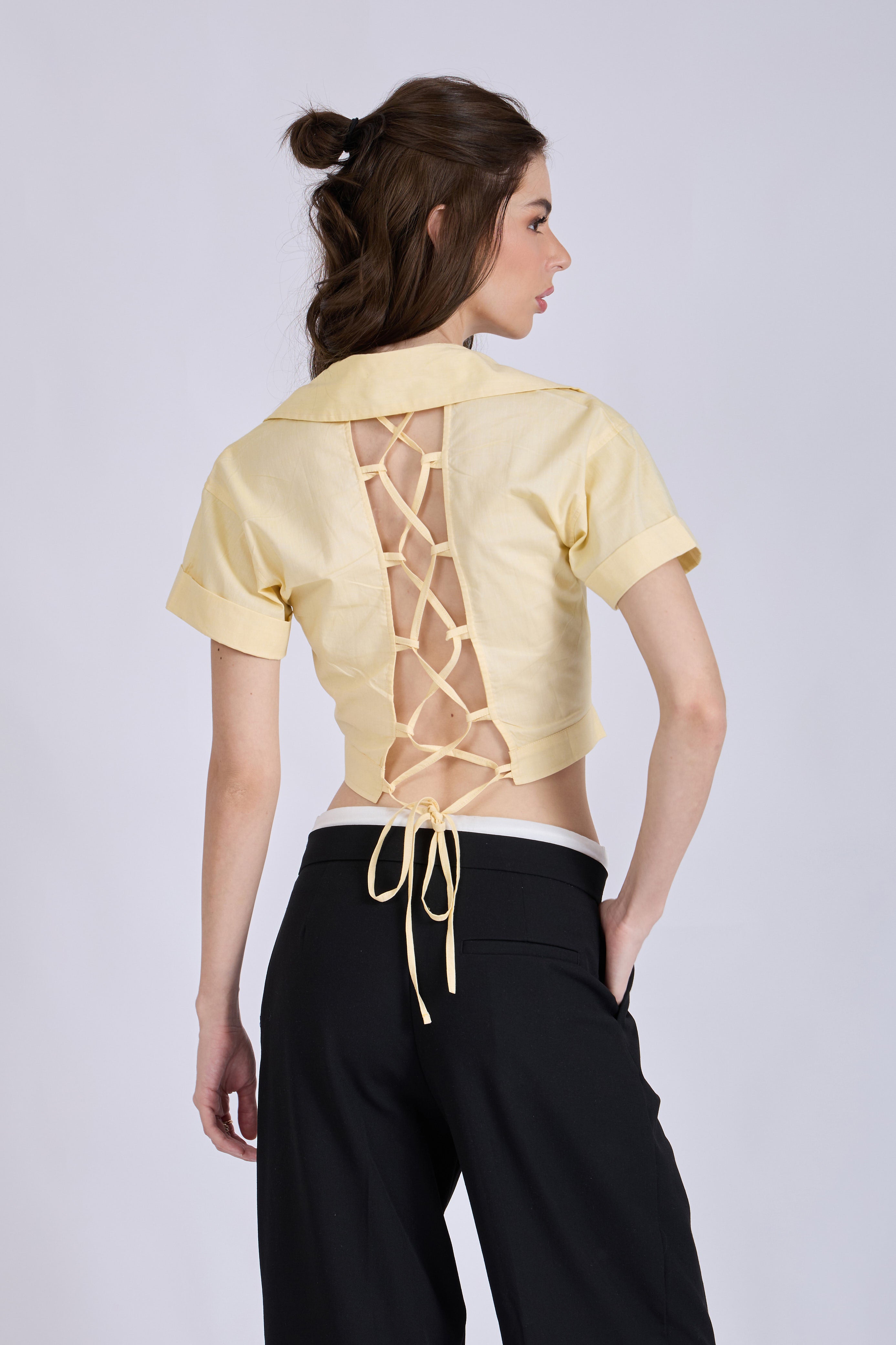Butter Yellow Detail – SLIDE