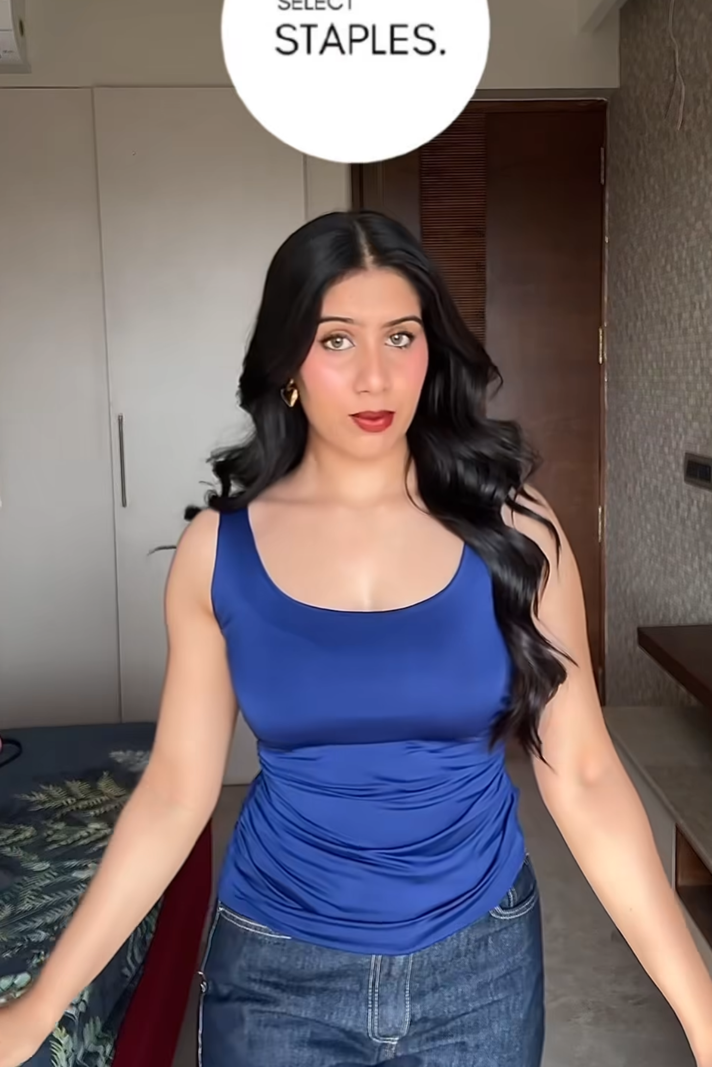 Riya singh in quill top navy