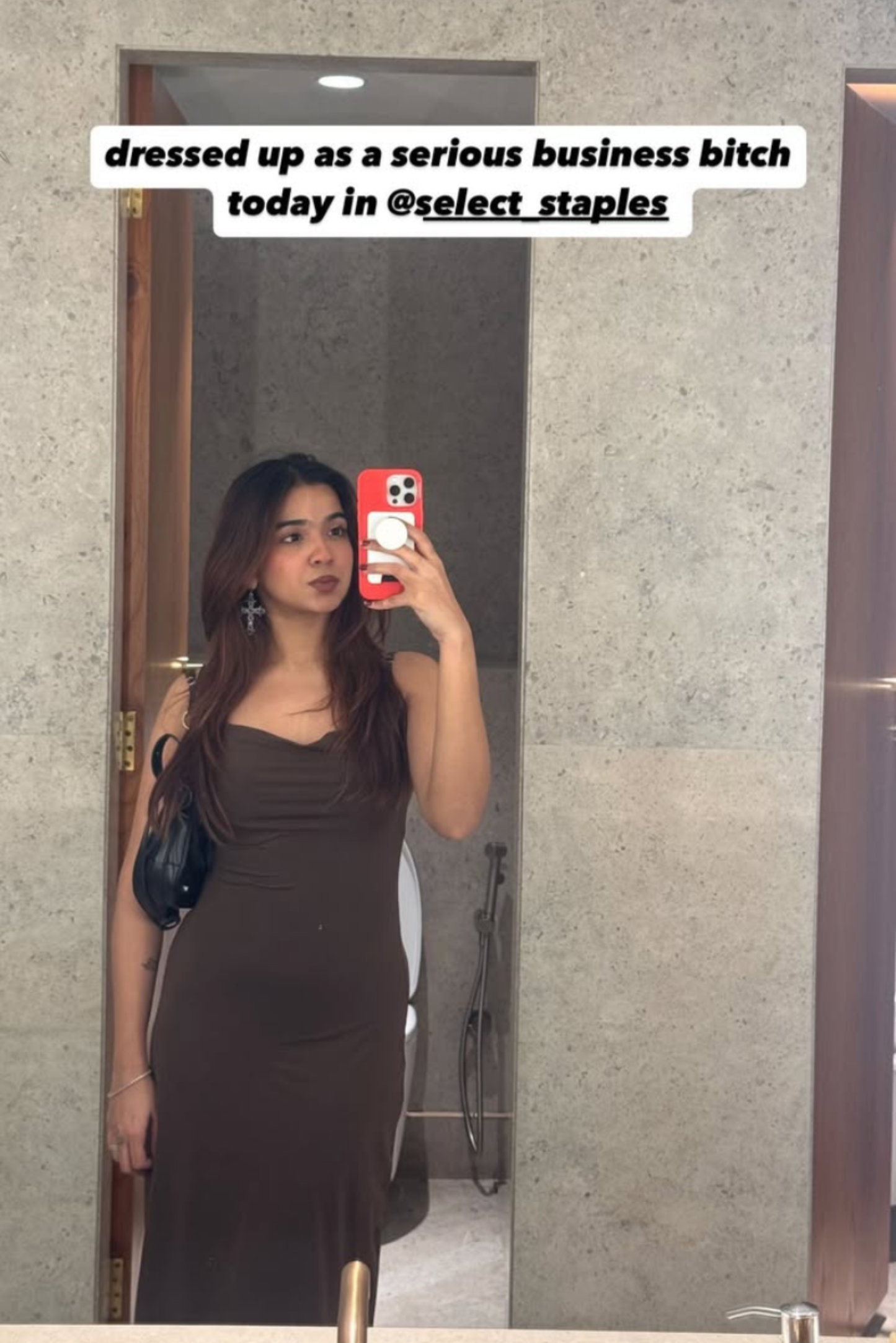 Rida in glow dress coco