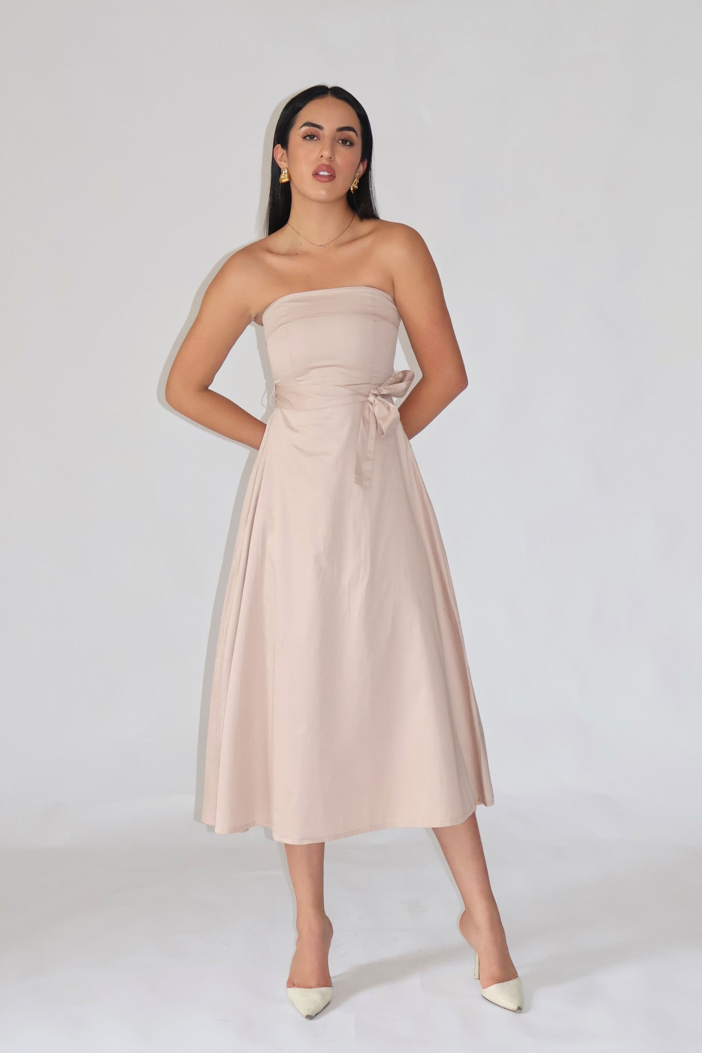Sand Tube Bow Dress – SIENNA