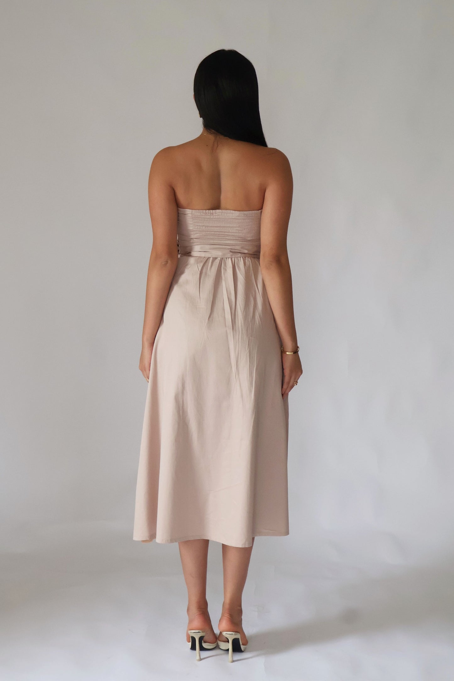 Sand Tube Bow Dress – SIENNA